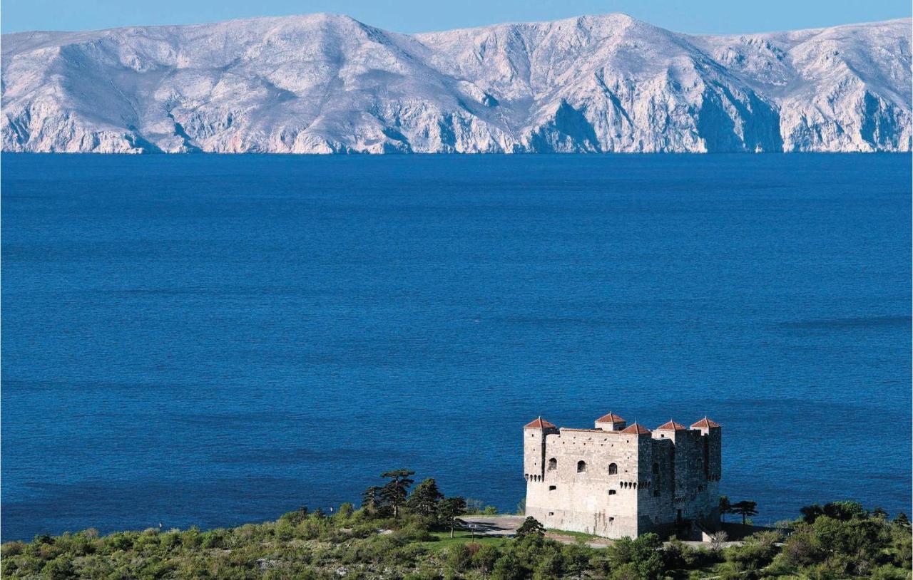Awesome Apartment In Senj With Wifi Bagian luar foto